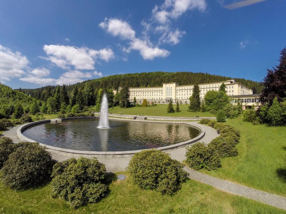 Apartment Zu Gast Im Wohnpark Erlabrunn